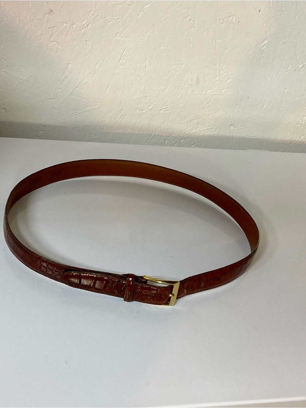 Jos. A. Bank Brown Croc-Embossed Leather Belt with Gold Brass Buckle